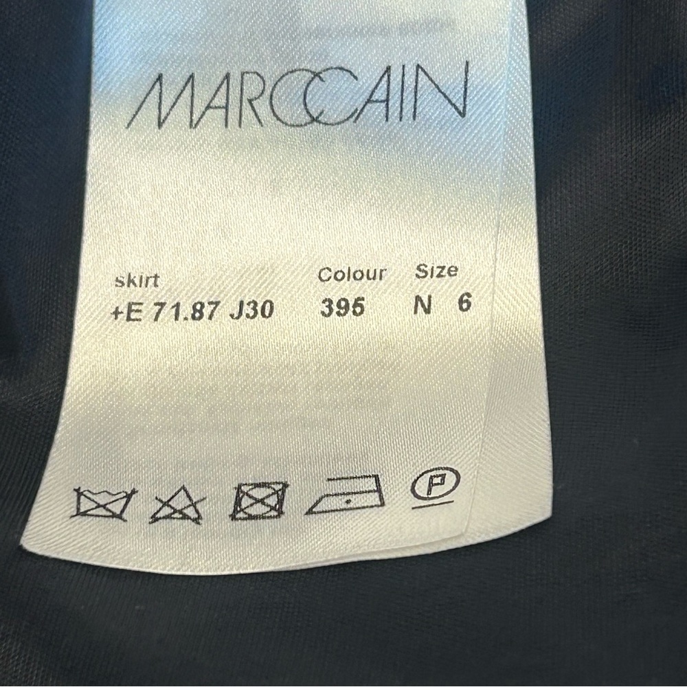 MARC Cain navy blue textured wool pencil skirt Sz XL/14 pull-on - Picture 5 of 12